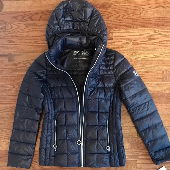 Michael Kors Jackets & Blazers - Bubble coat